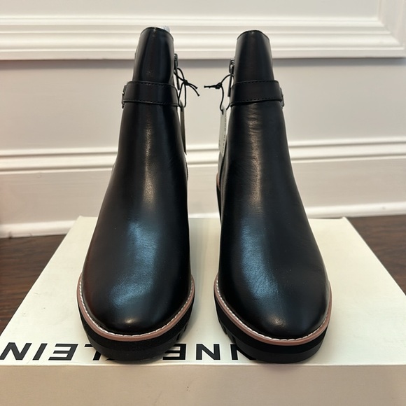 ANNE KLEIN BLACK LEATHER WATERPROOF WEDGE BOOT - Picture 2 of 5